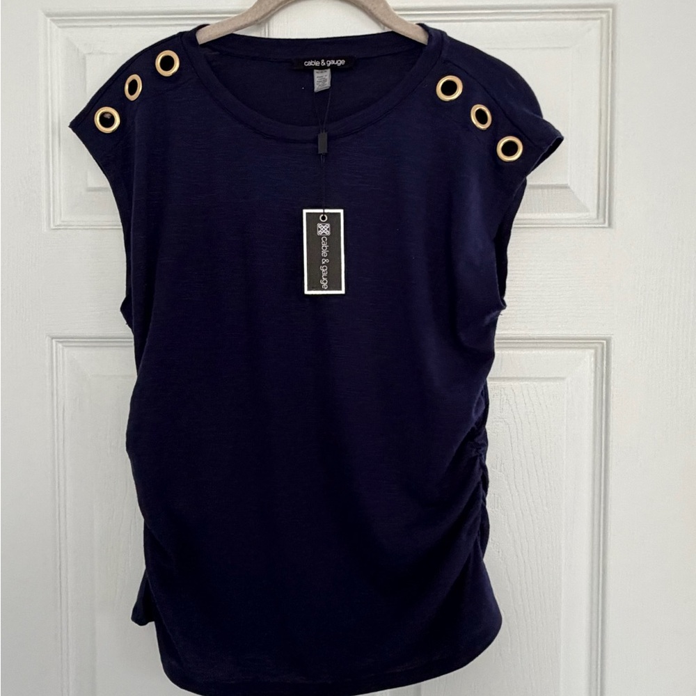 NWT Cable & Gauge cap sleeve blouse size L